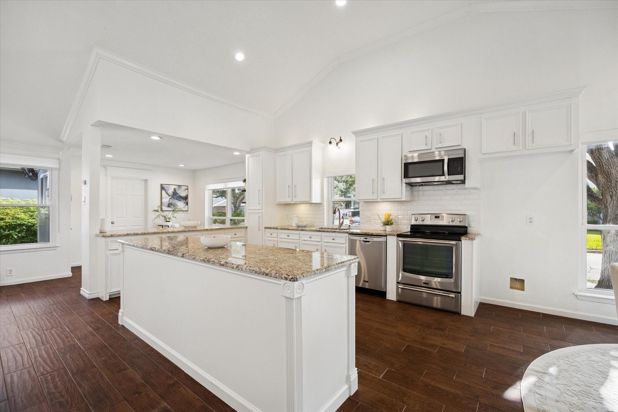 2227 Holly Knoll Street