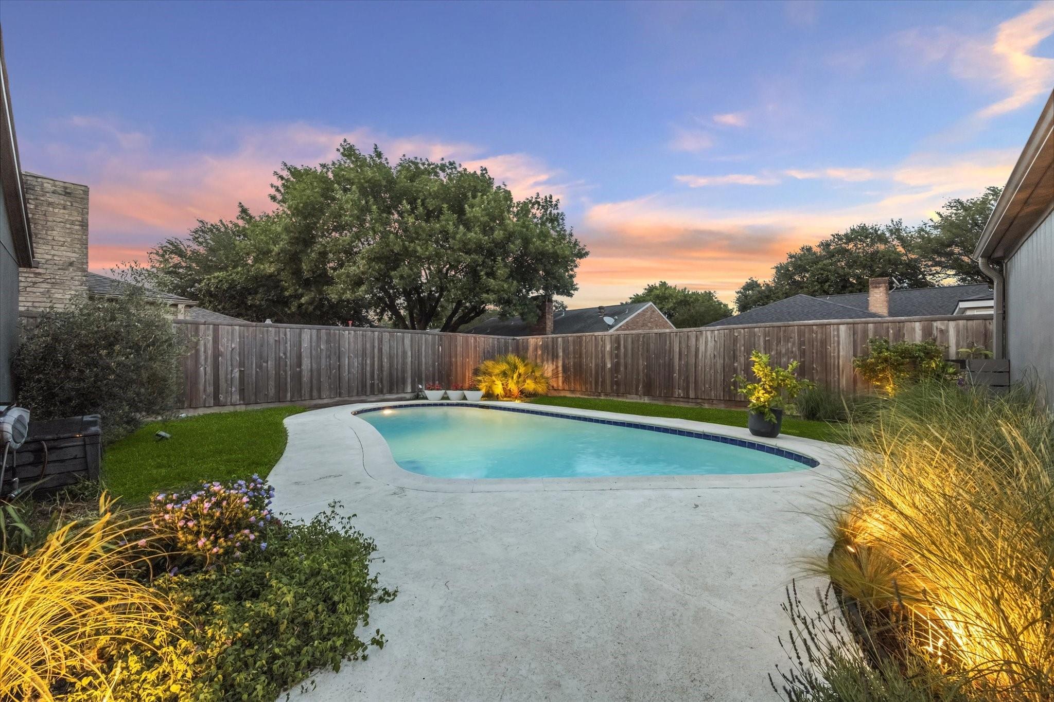 2227 Holly Knoll Street