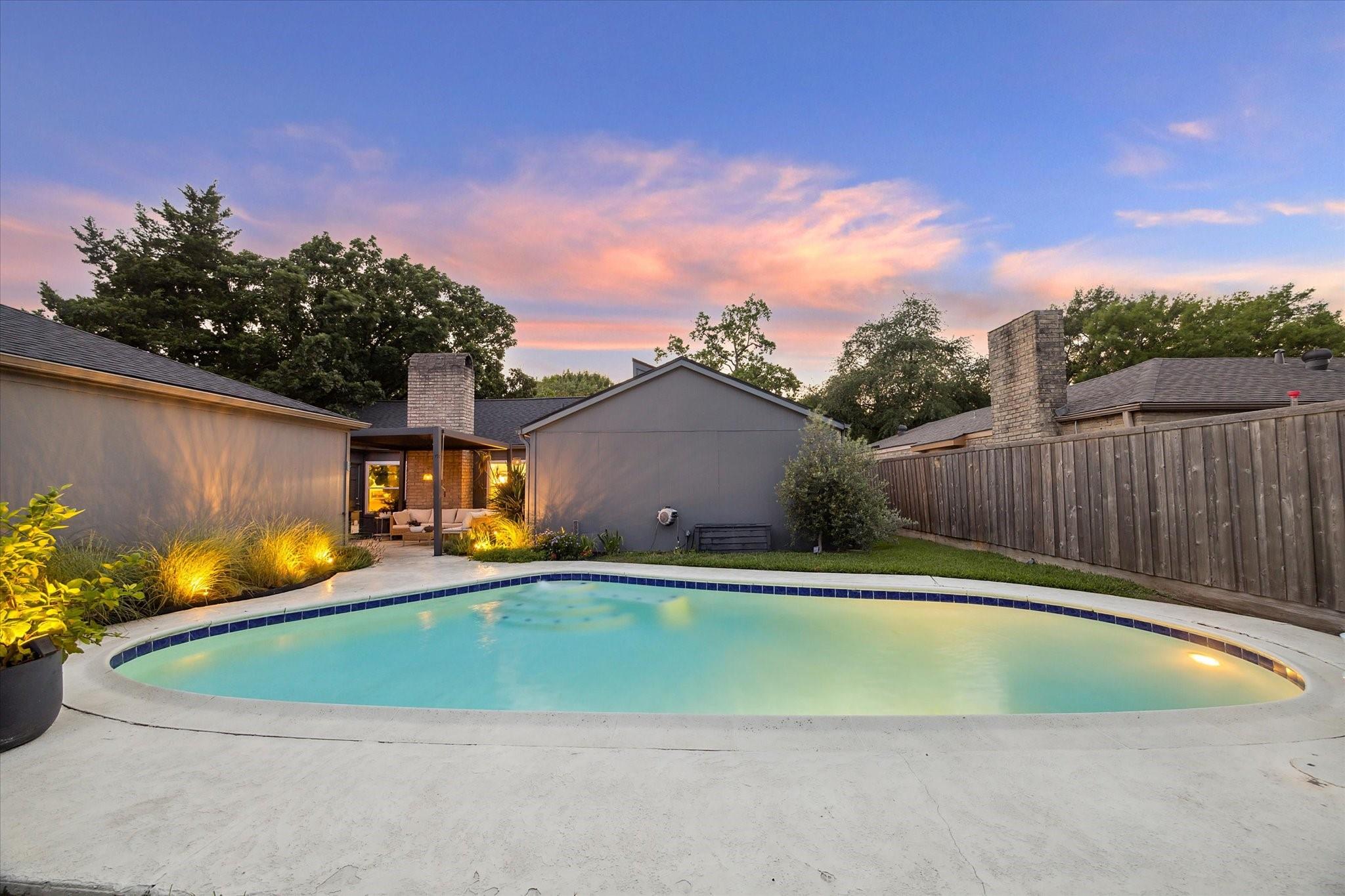 2227 Holly Knoll Street