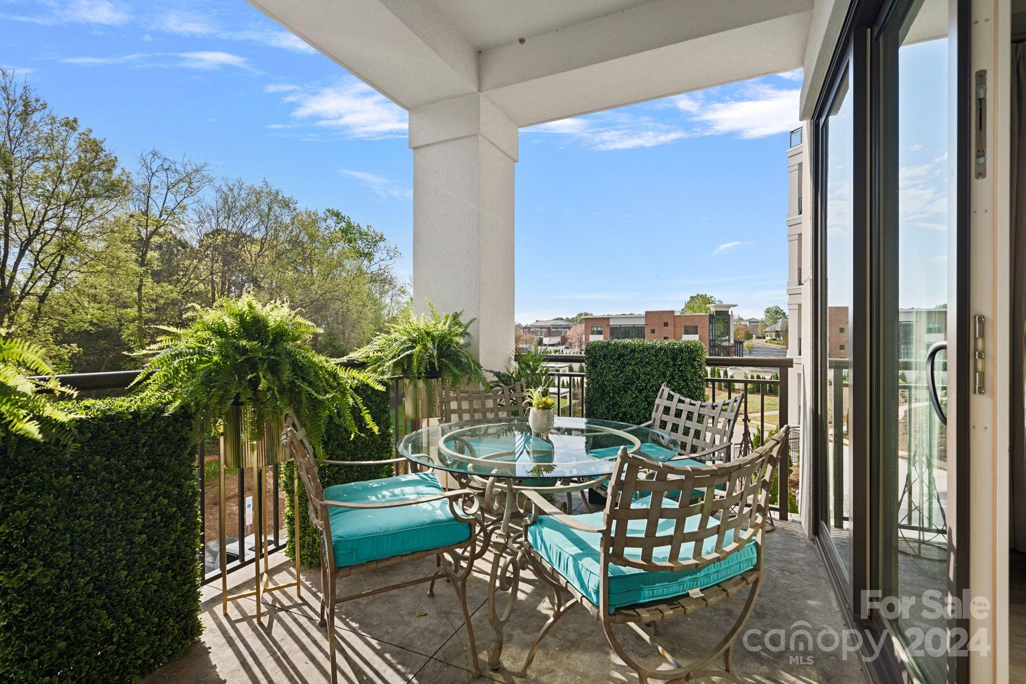 19329 Watermark Drive Unit: 331