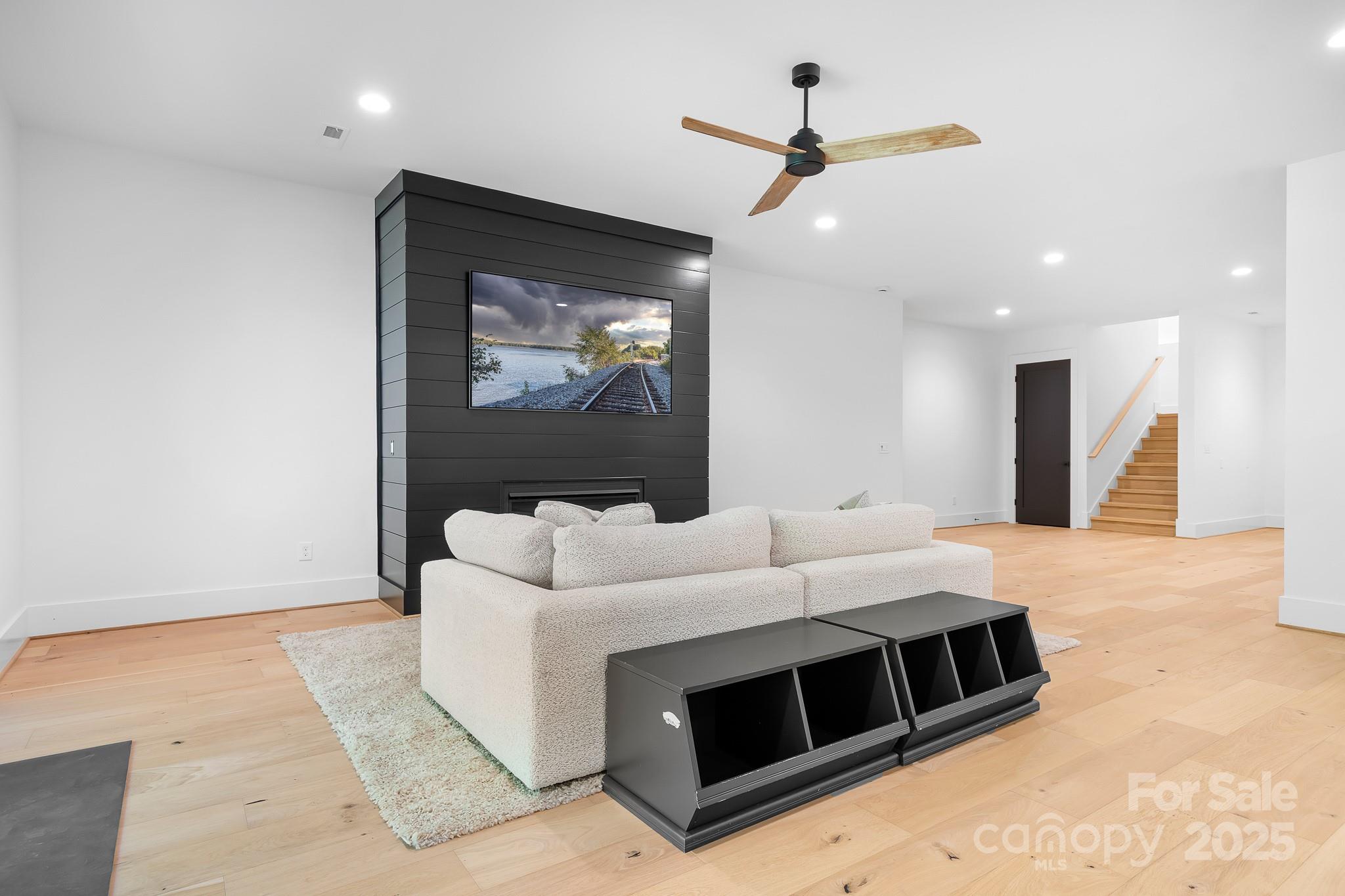 136 Castleview Lane