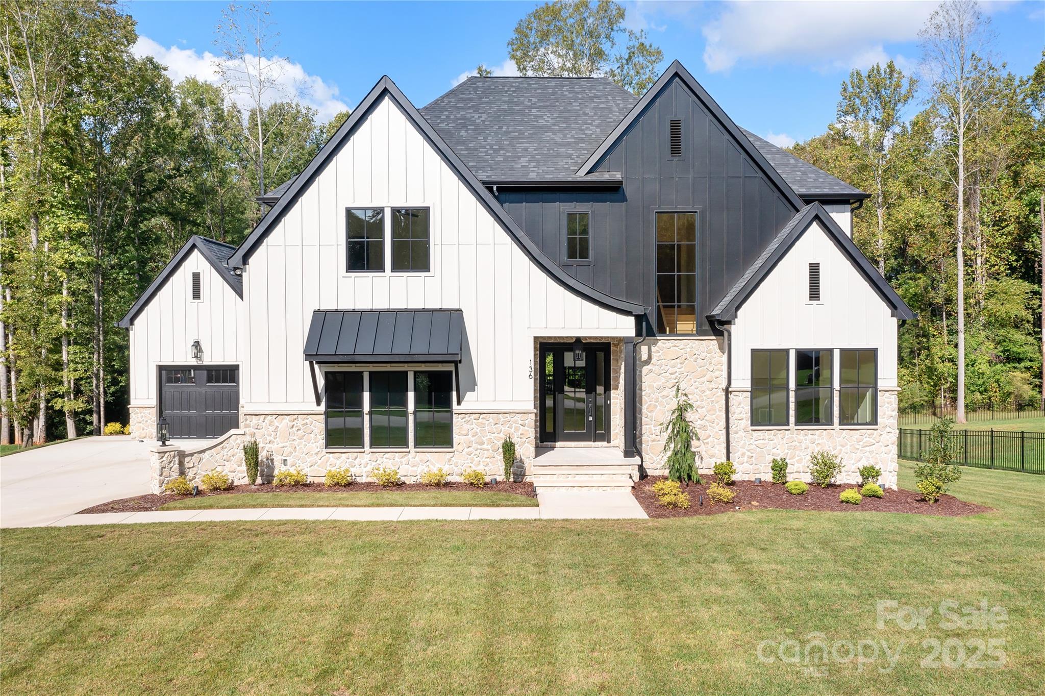 136 Castleview Lane