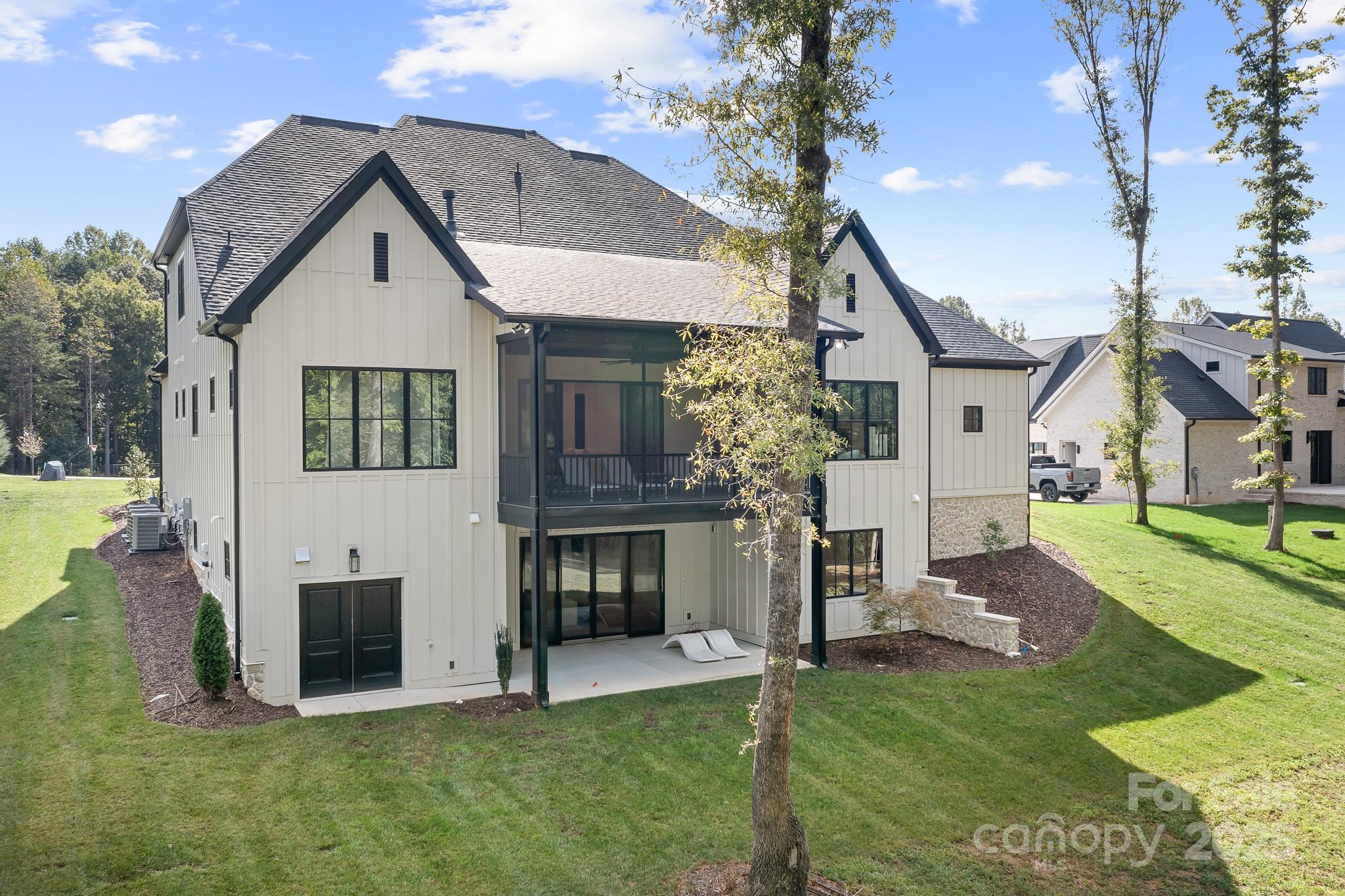 136 Castleview Lane