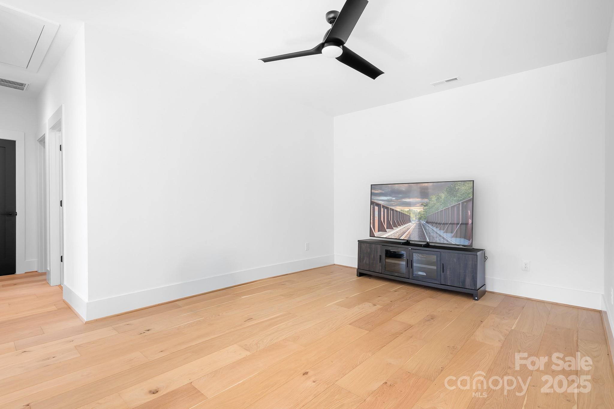 136 Castleview Lane