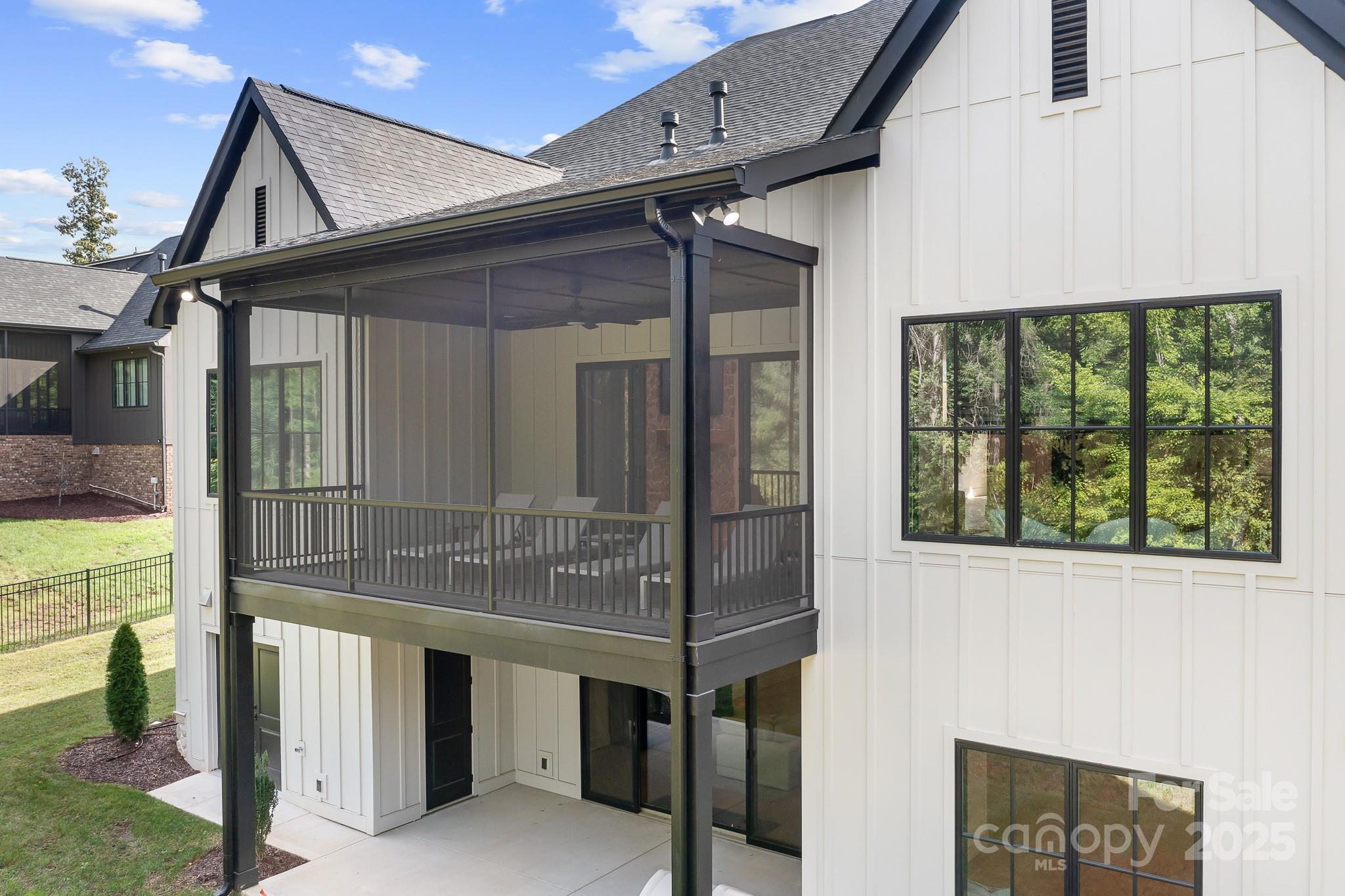 136 Castleview Lane