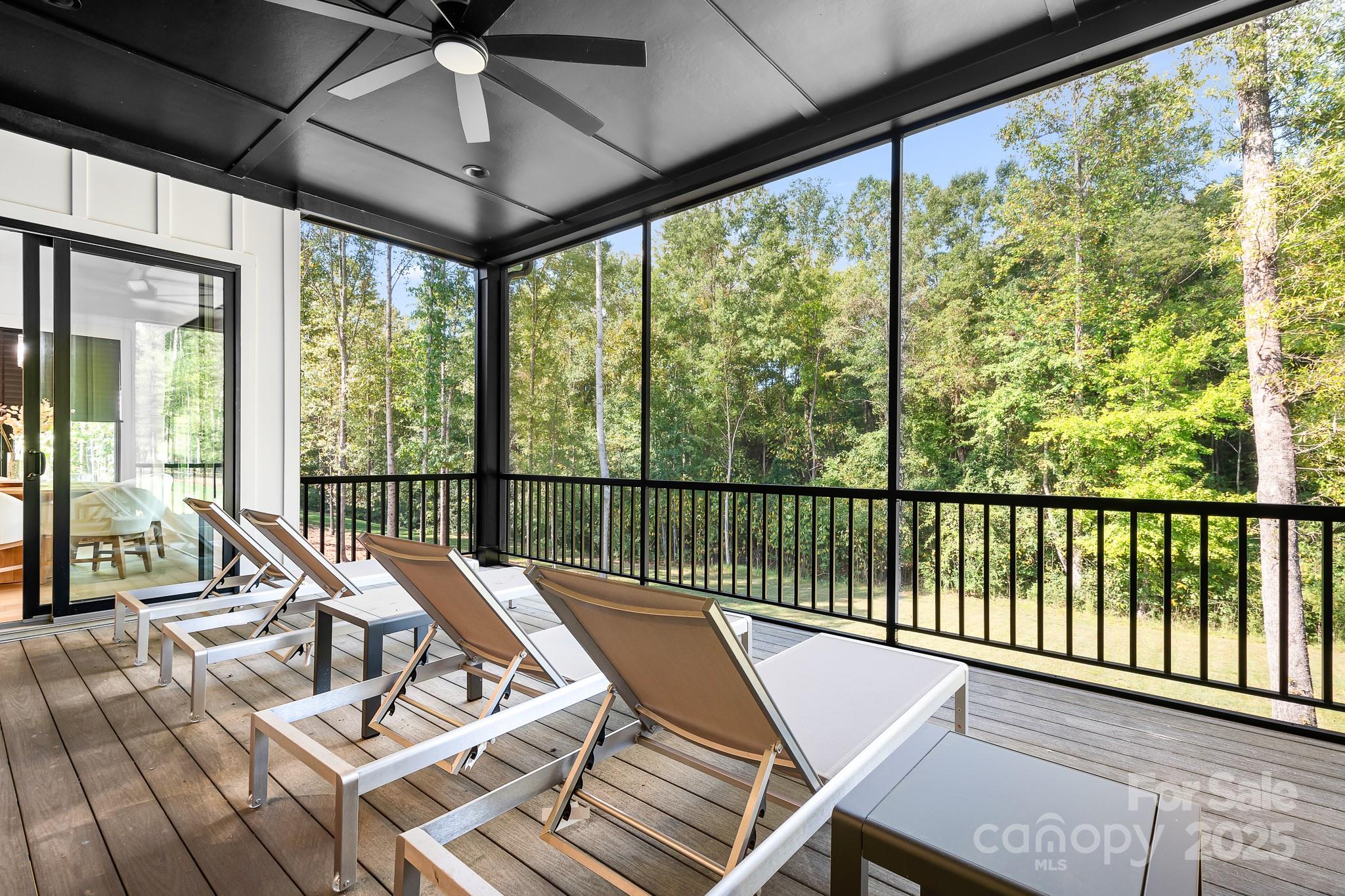 136 Castleview Lane