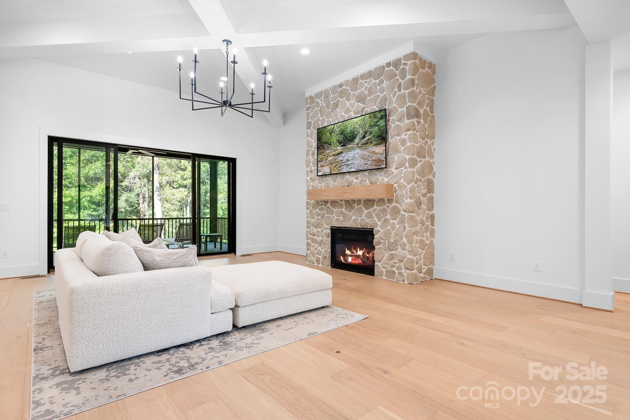 136 Castleview Lane