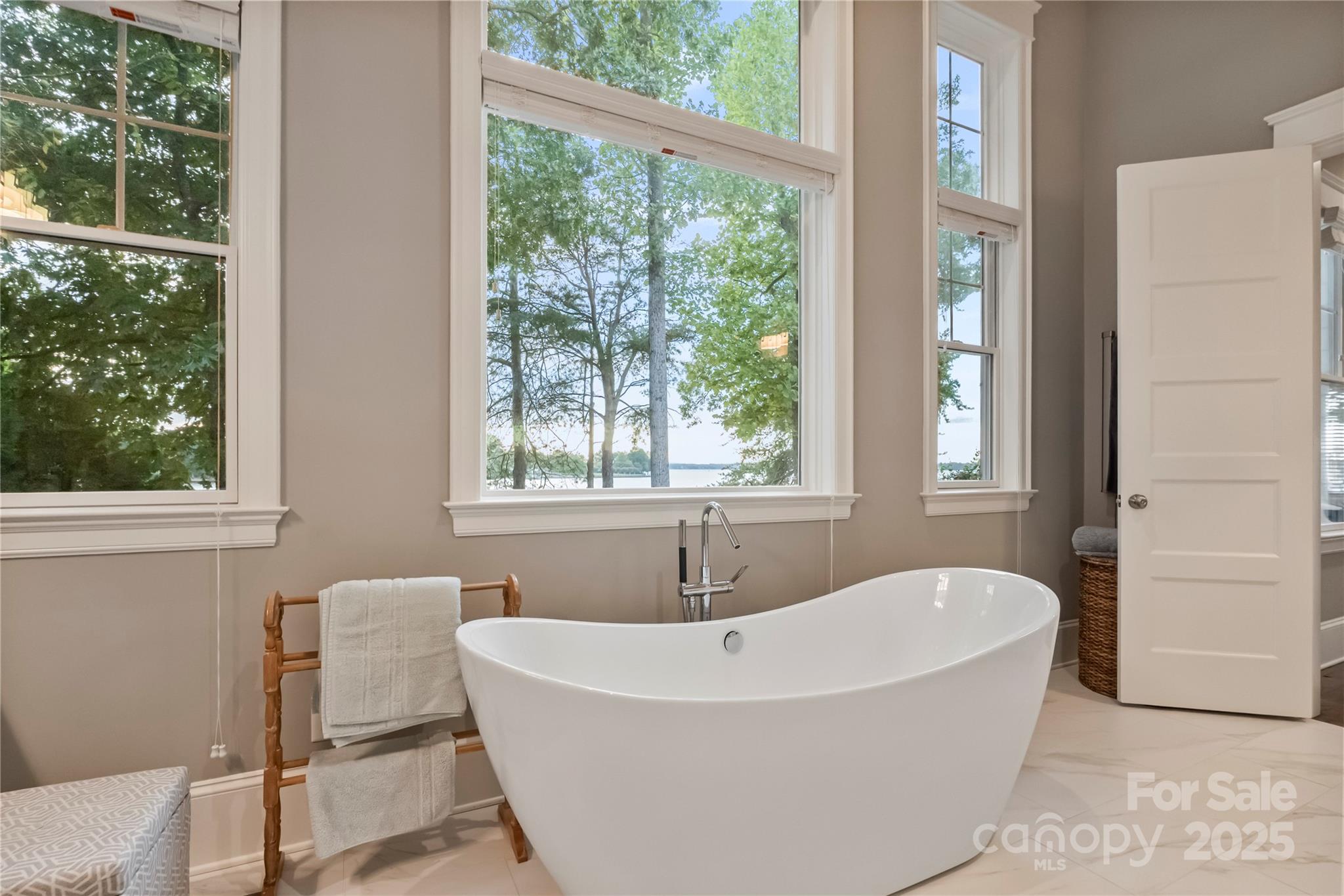 20721 Pointe Regatta Drive