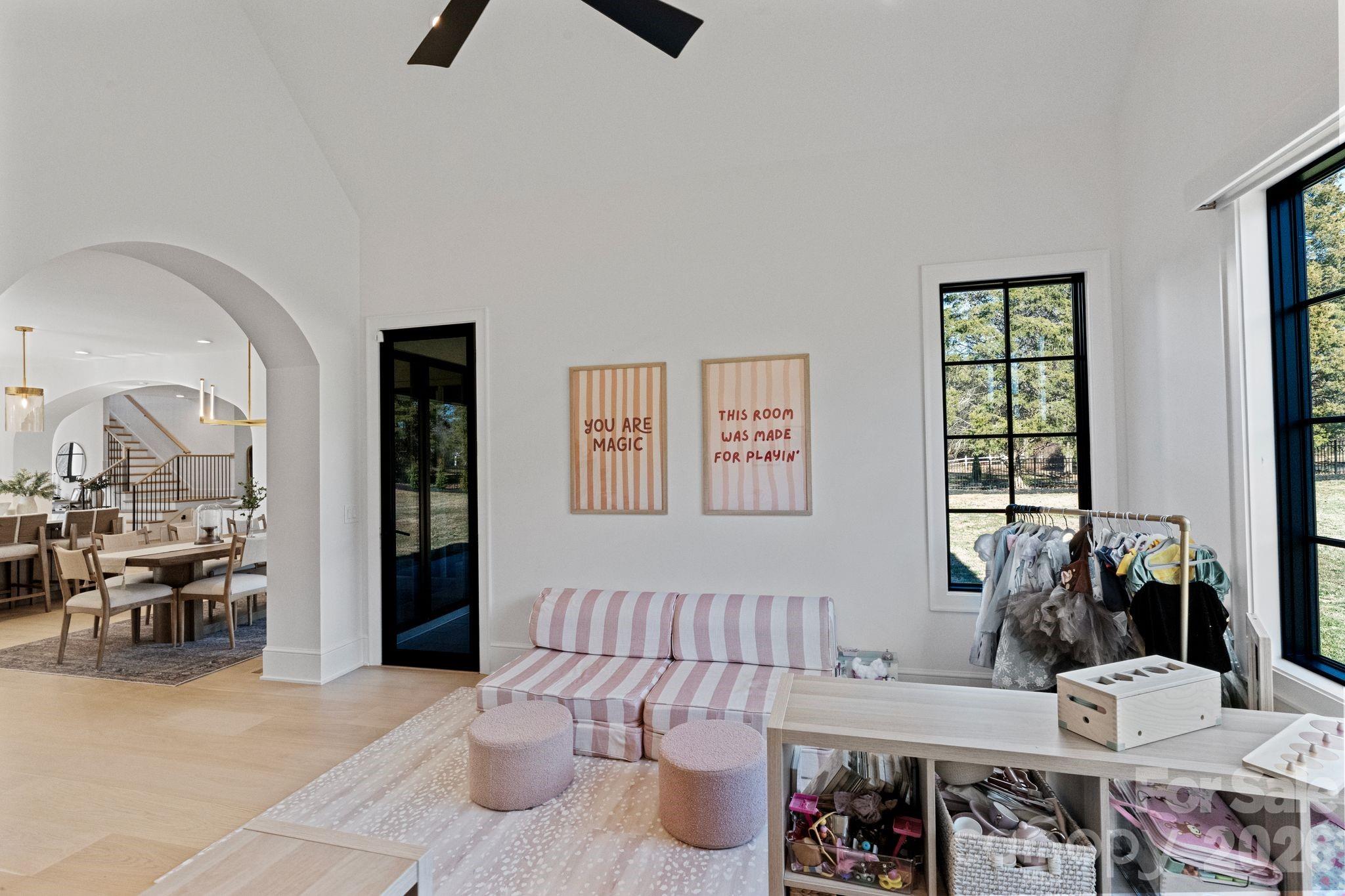 20320 Havenview Drive