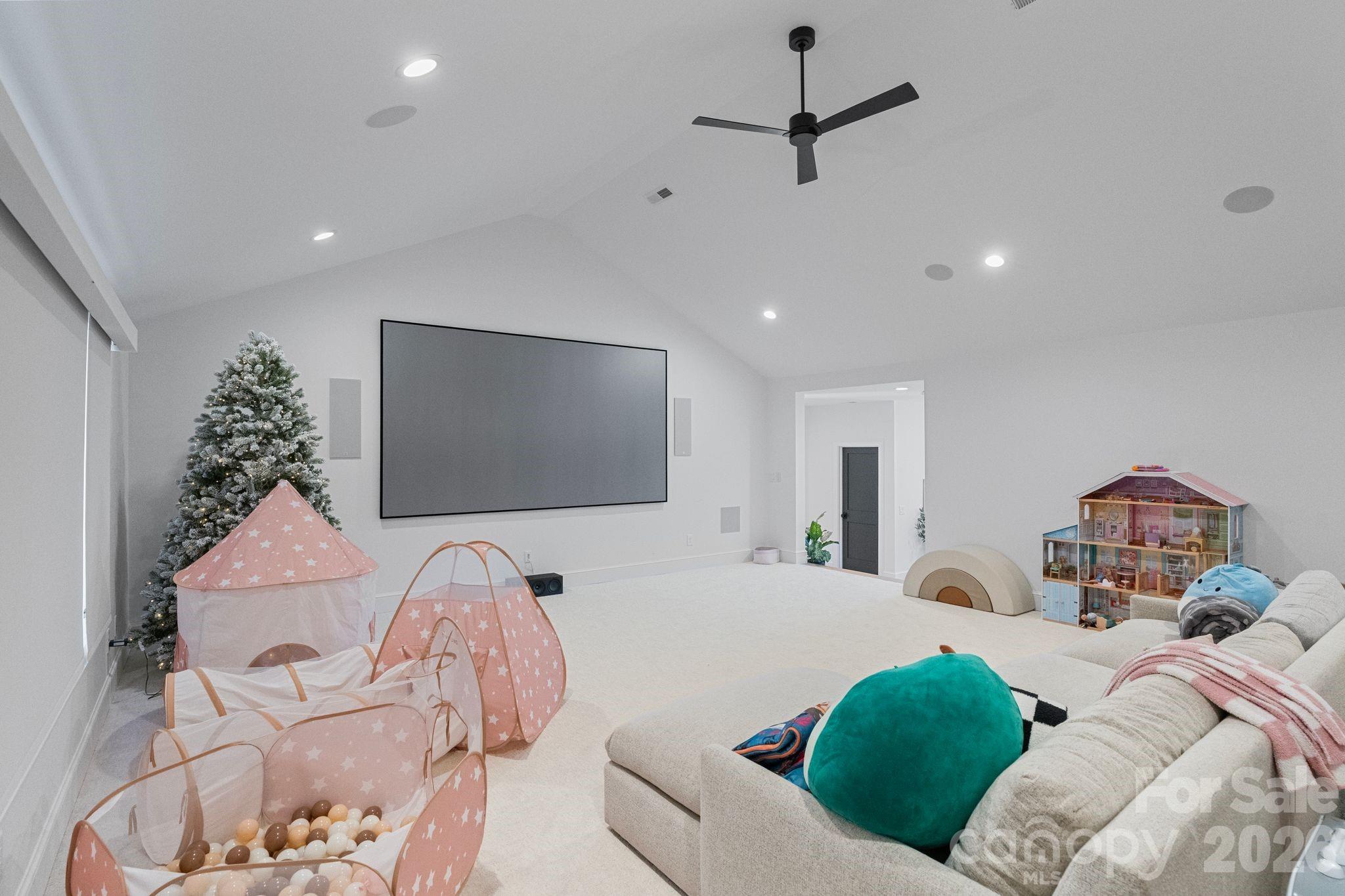 20320 Havenview Drive