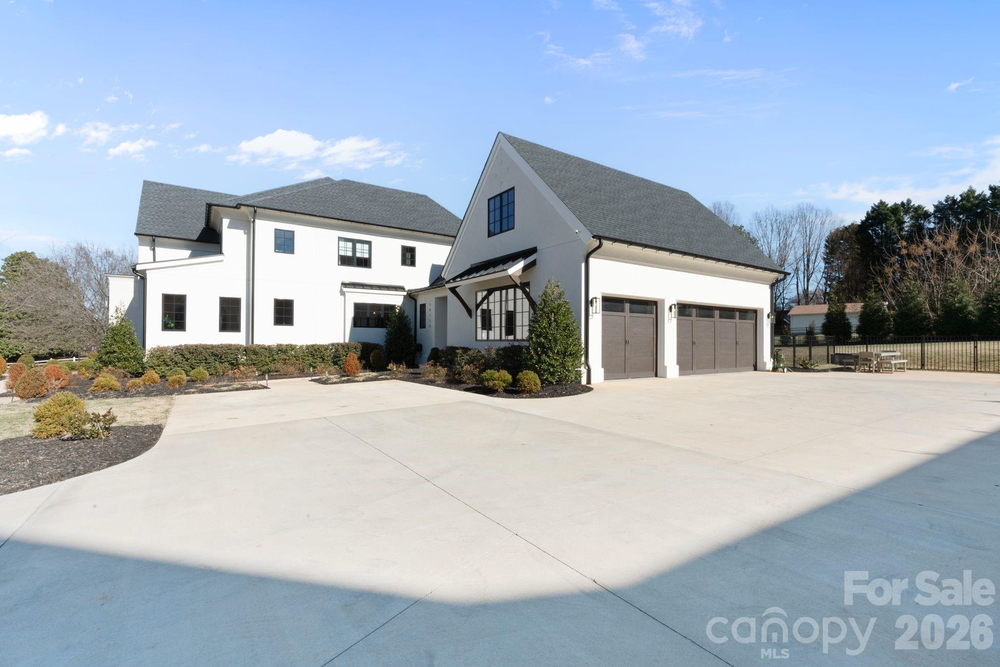 20320 Havenview Drive