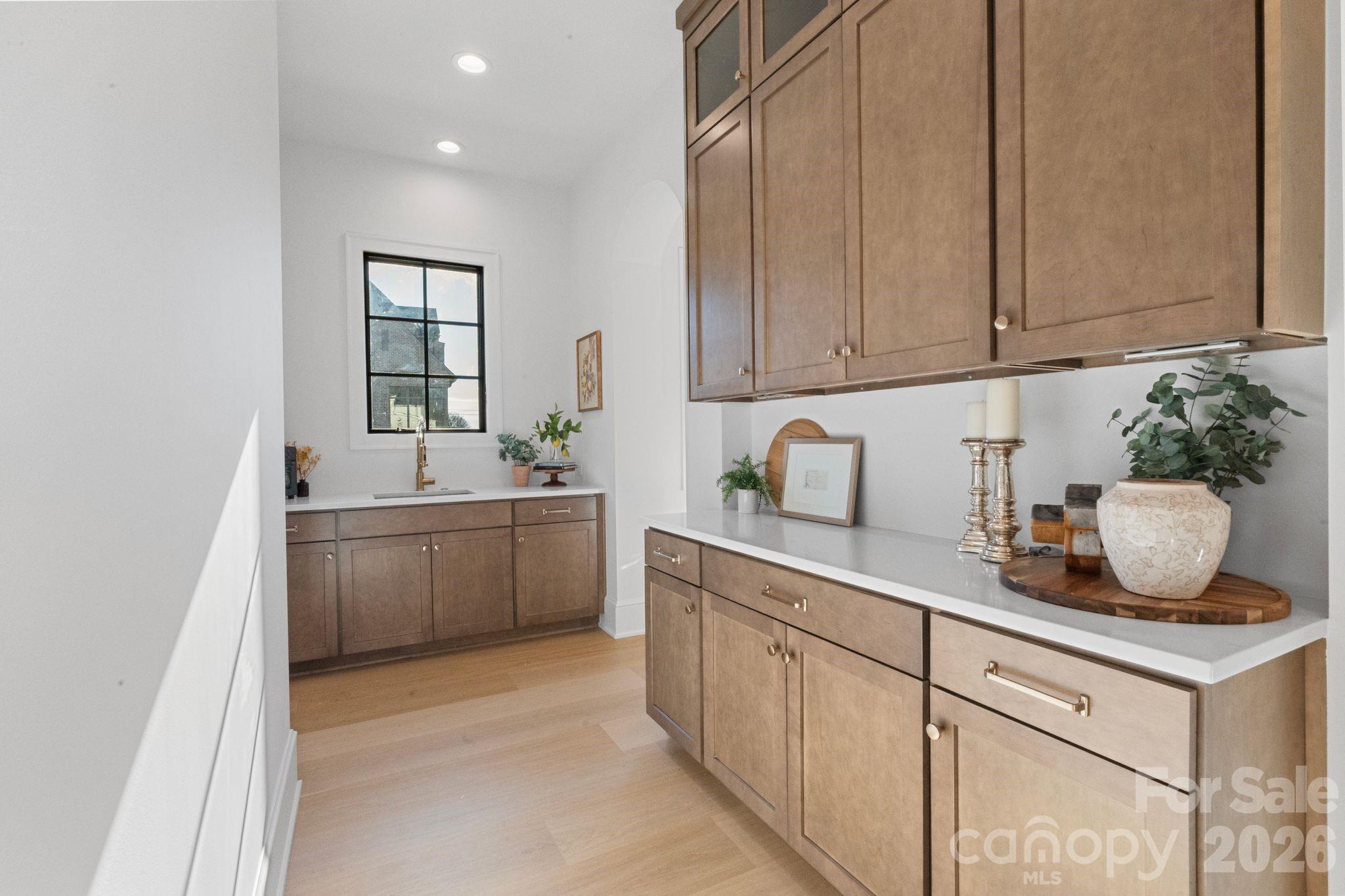 20320 Havenview Drive