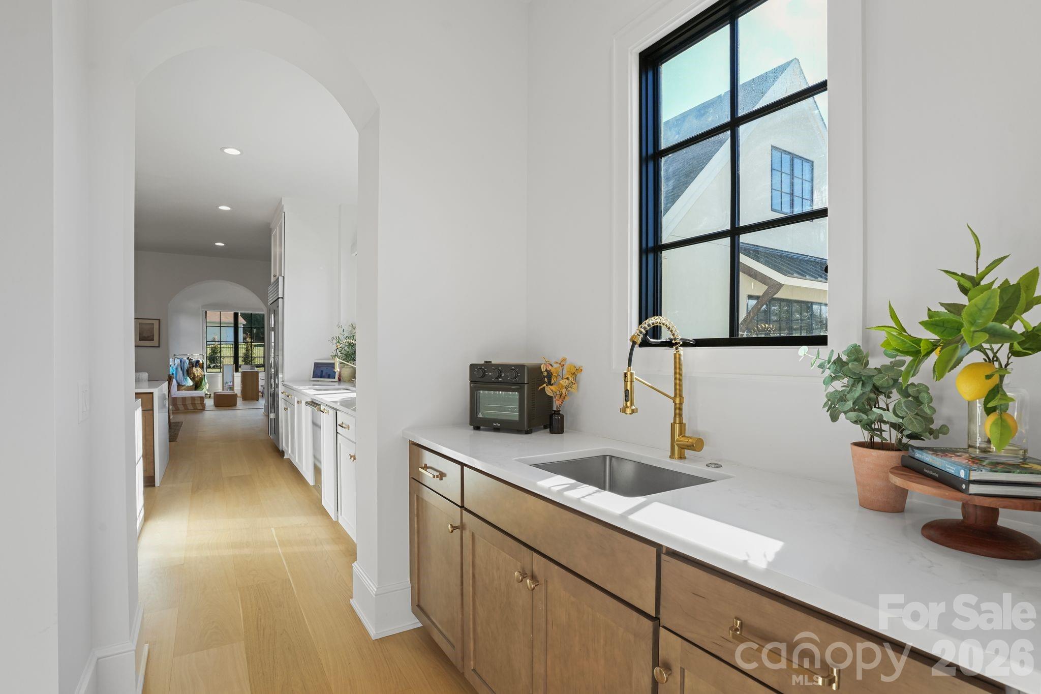 20320 Havenview Drive