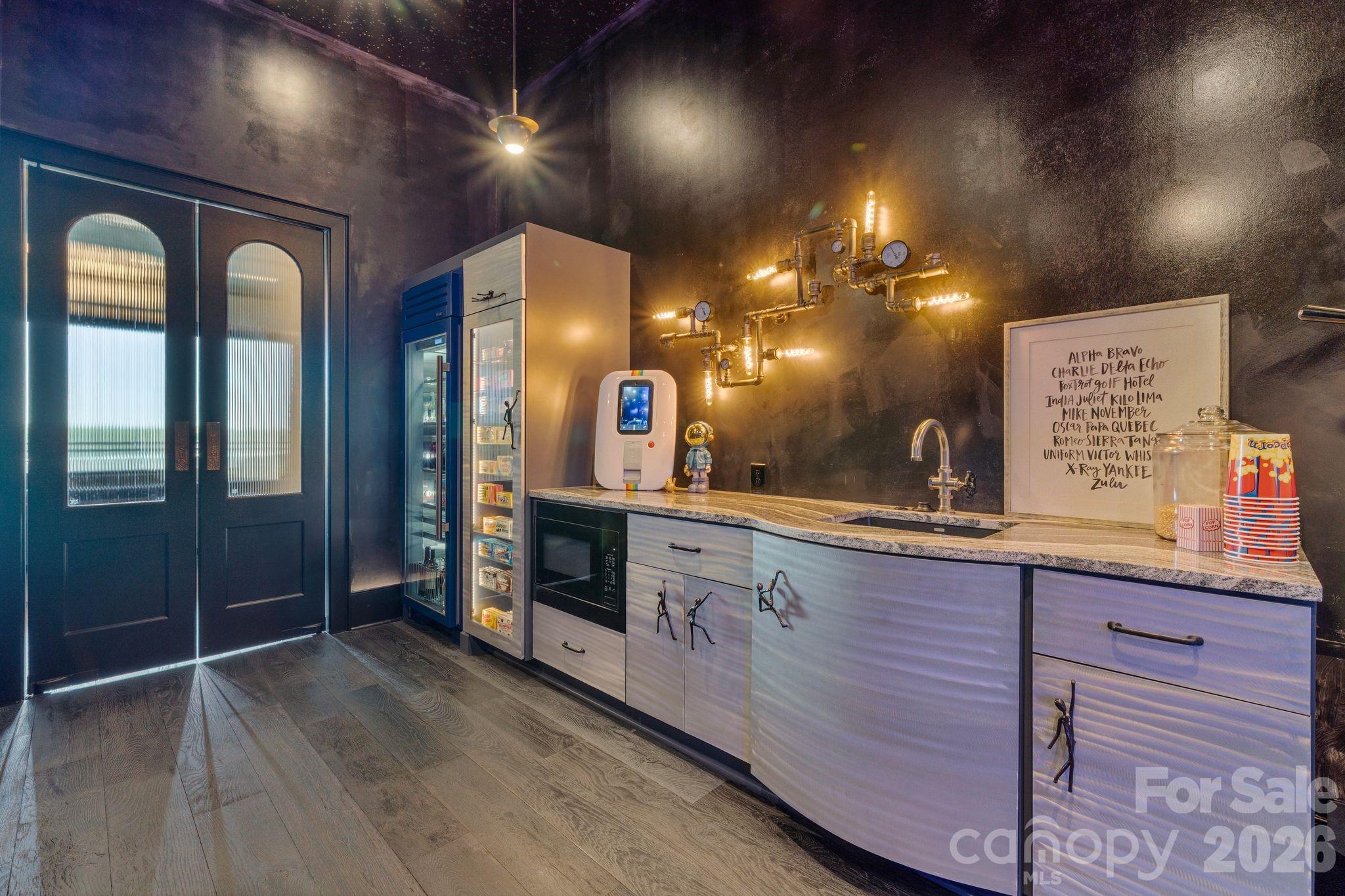 19329 Watermark Drive Unit: 261/262