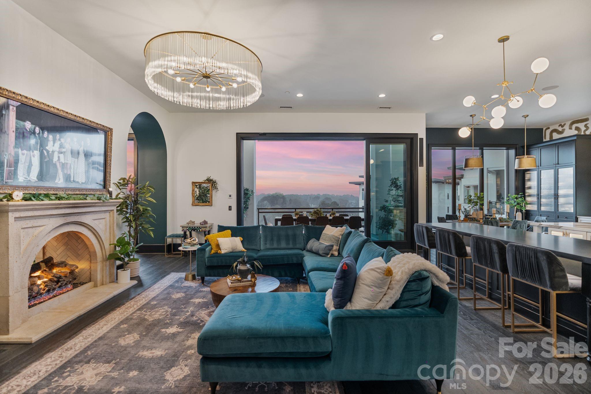 19329 Watermark Drive Unit: 261/262