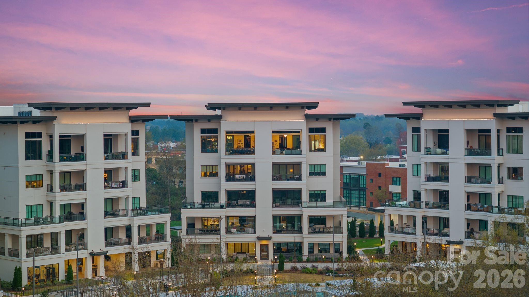 19329 Watermark Drive Unit: 261/262