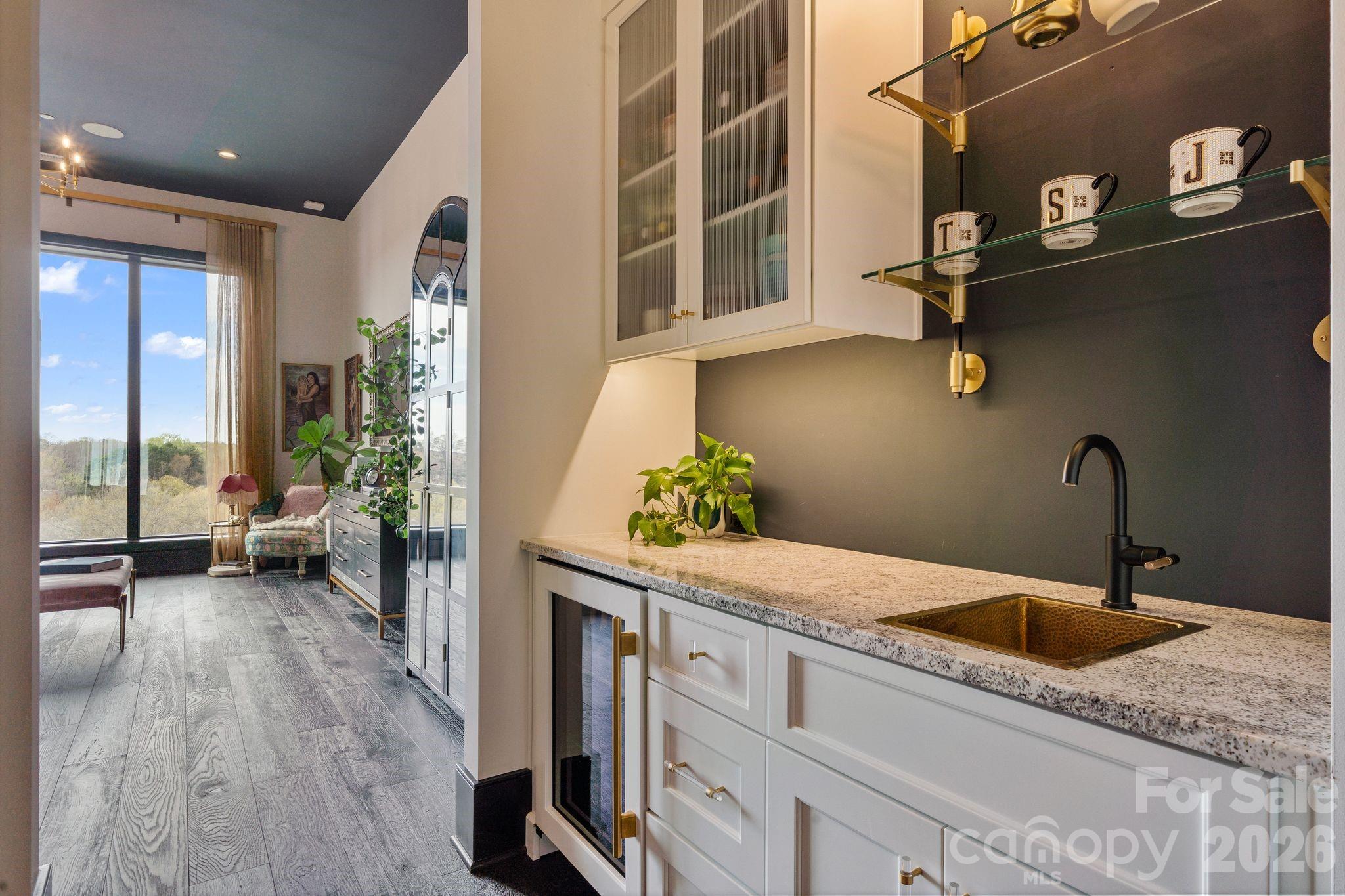 19329 Watermark Drive Unit: 261/262