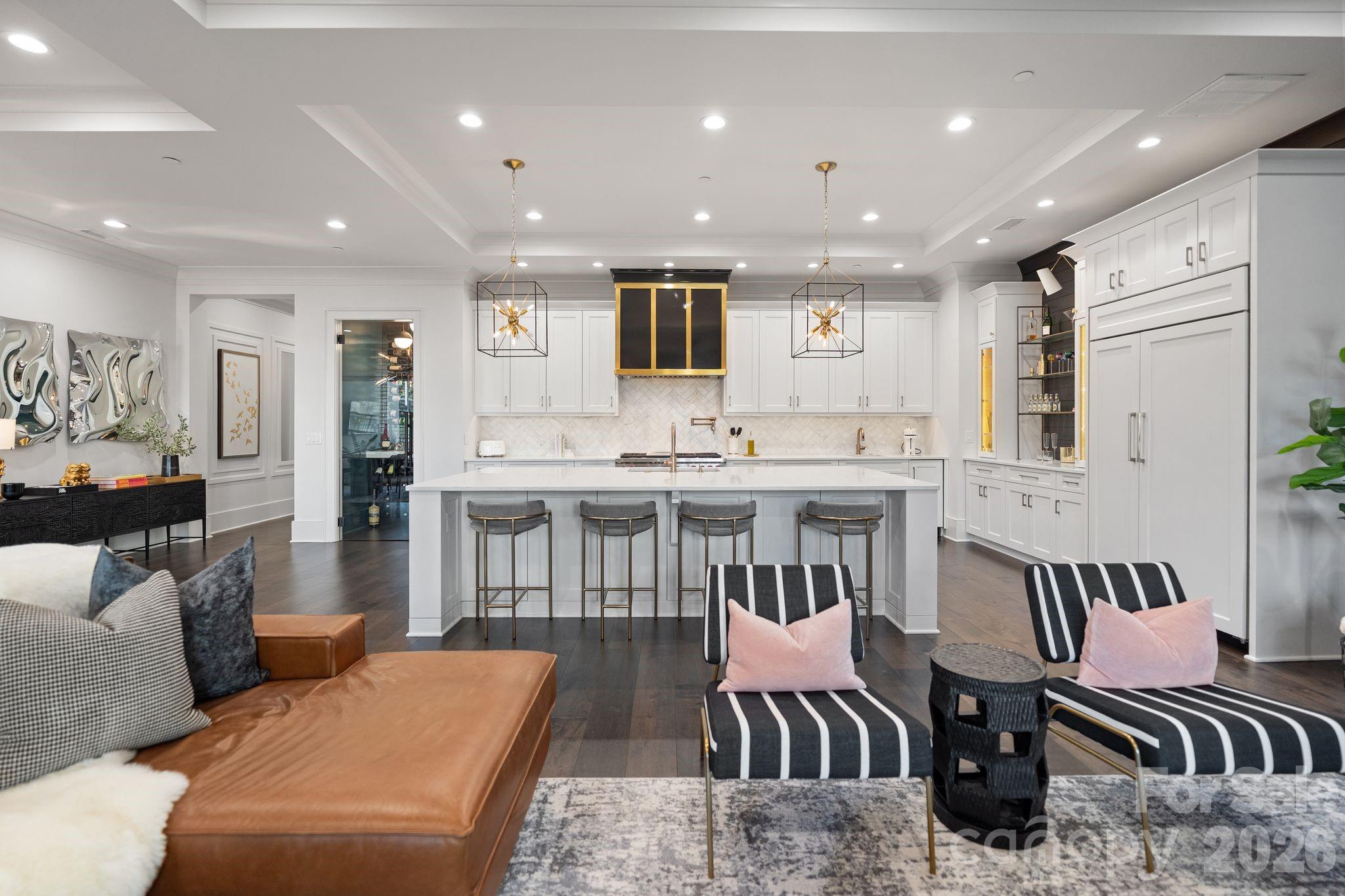 19329 Watermark Drive Unit: 521