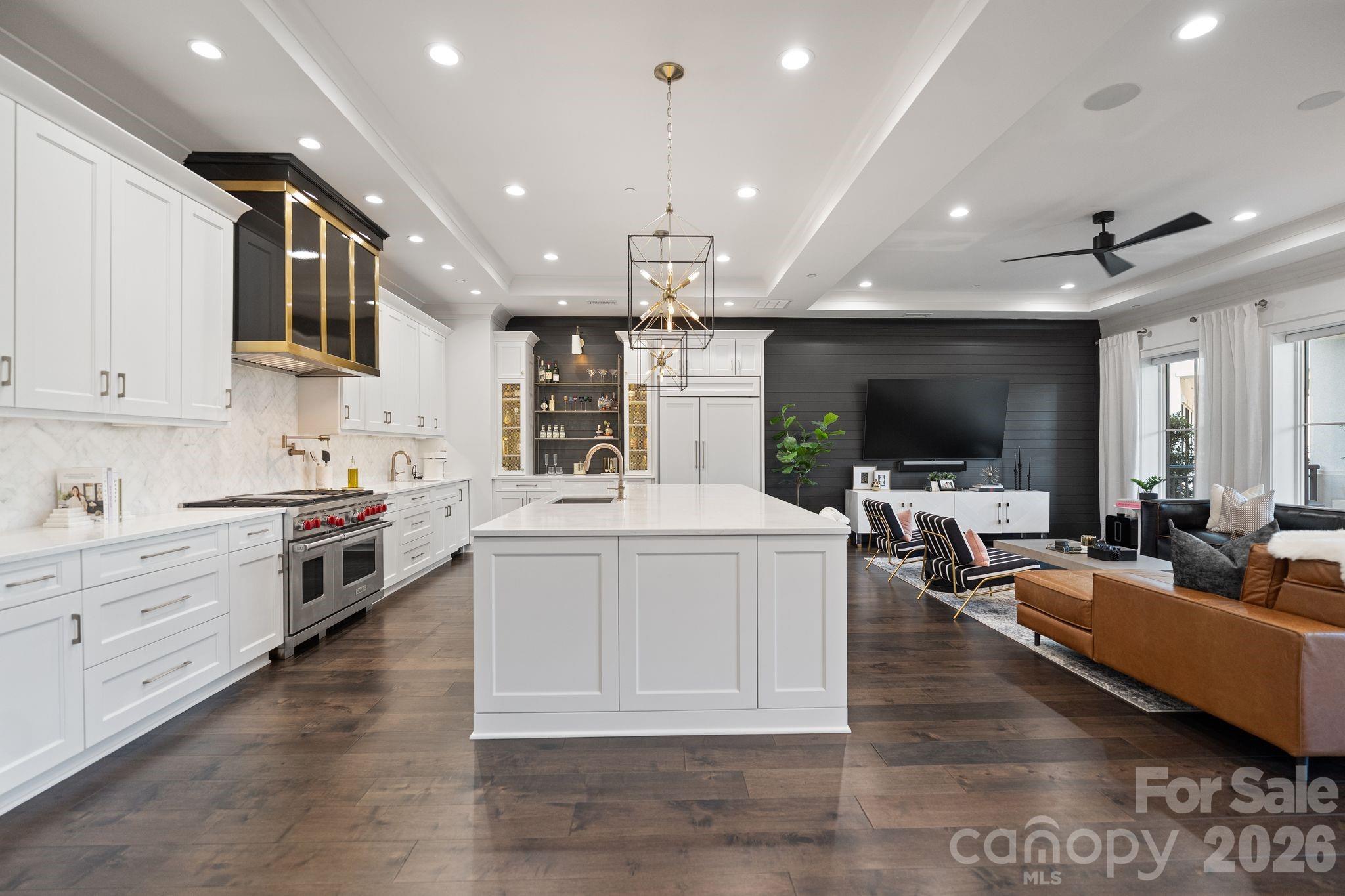 19329 Watermark Drive Unit: 521