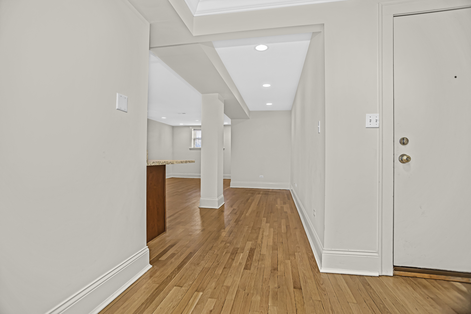 1451 W SUMMERDALE Avenue Unit: G