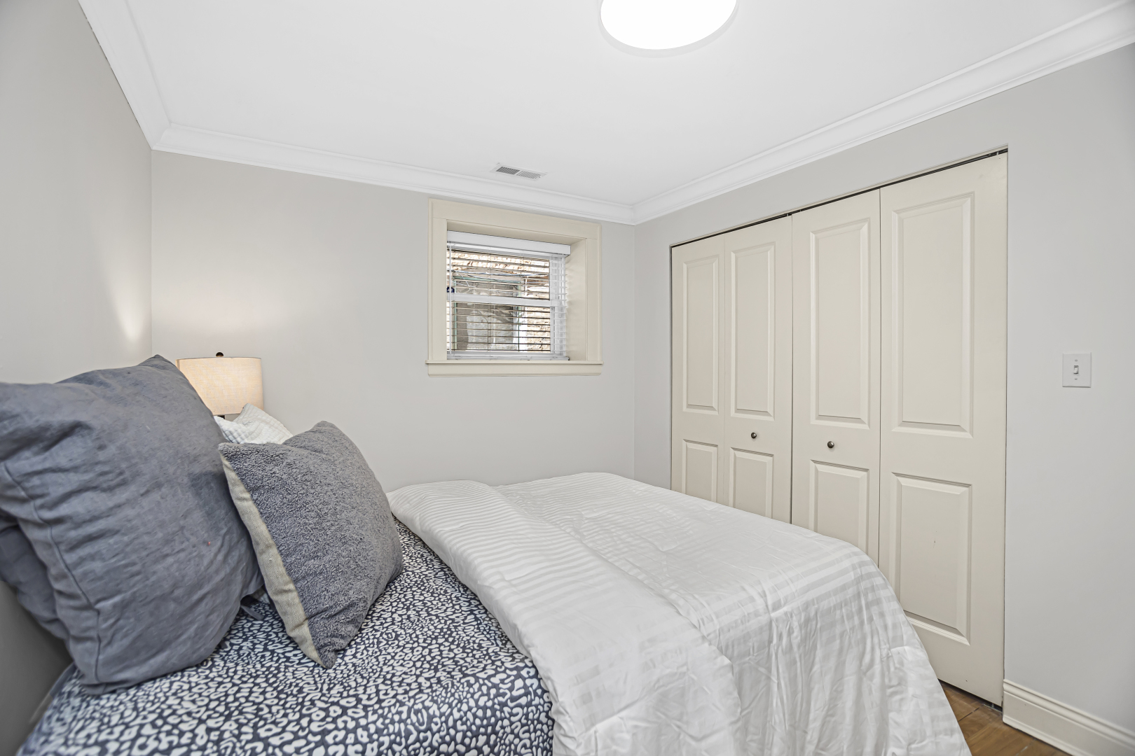 1451 W SUMMERDALE Avenue Unit: G