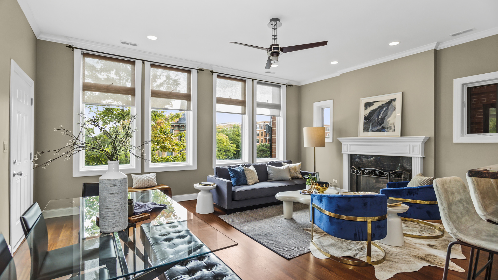 4104 N WESTERN Avenue Unit: 3S