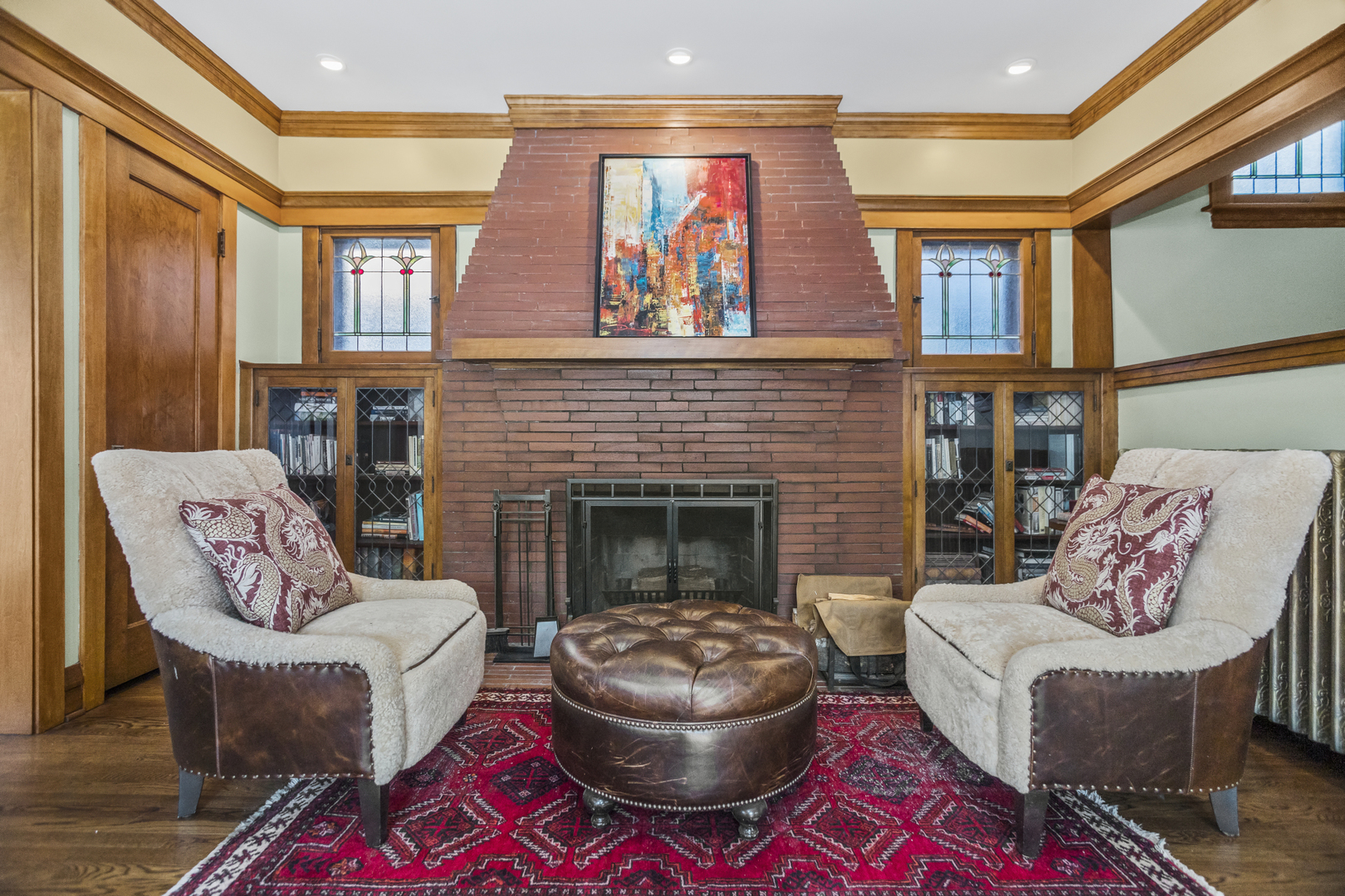 5537 N MAGNOLIA Avenue