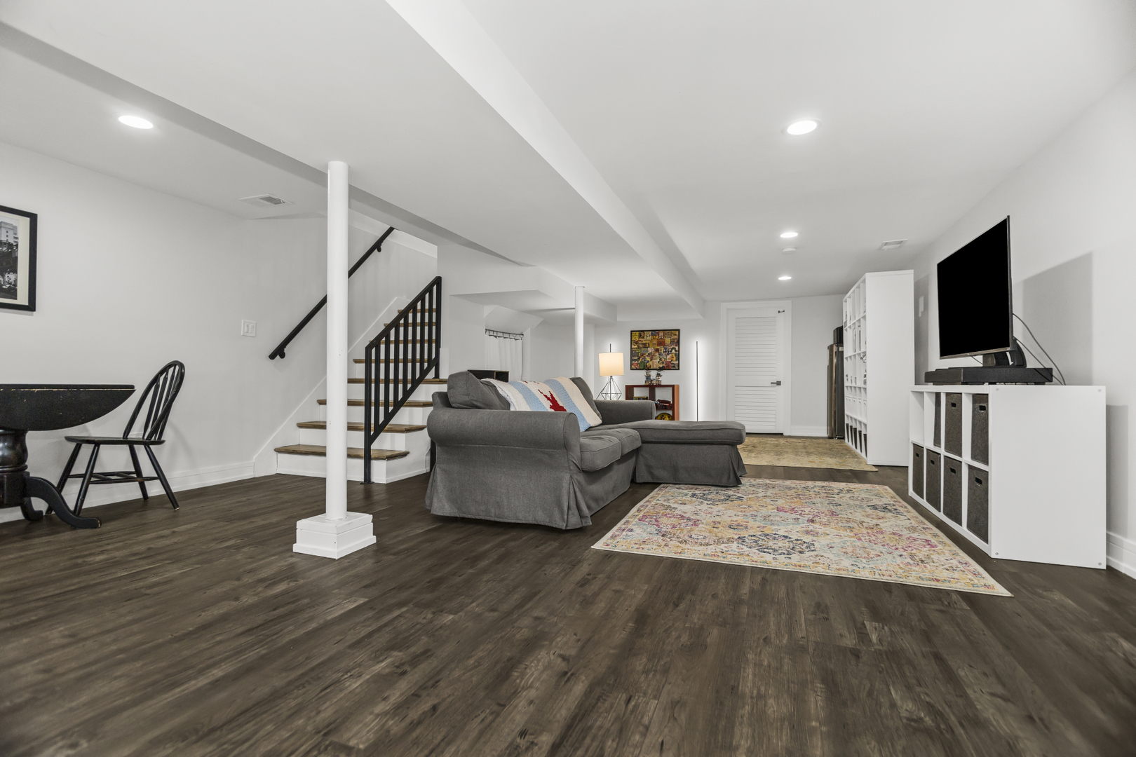 1624 W Peterson Avenue