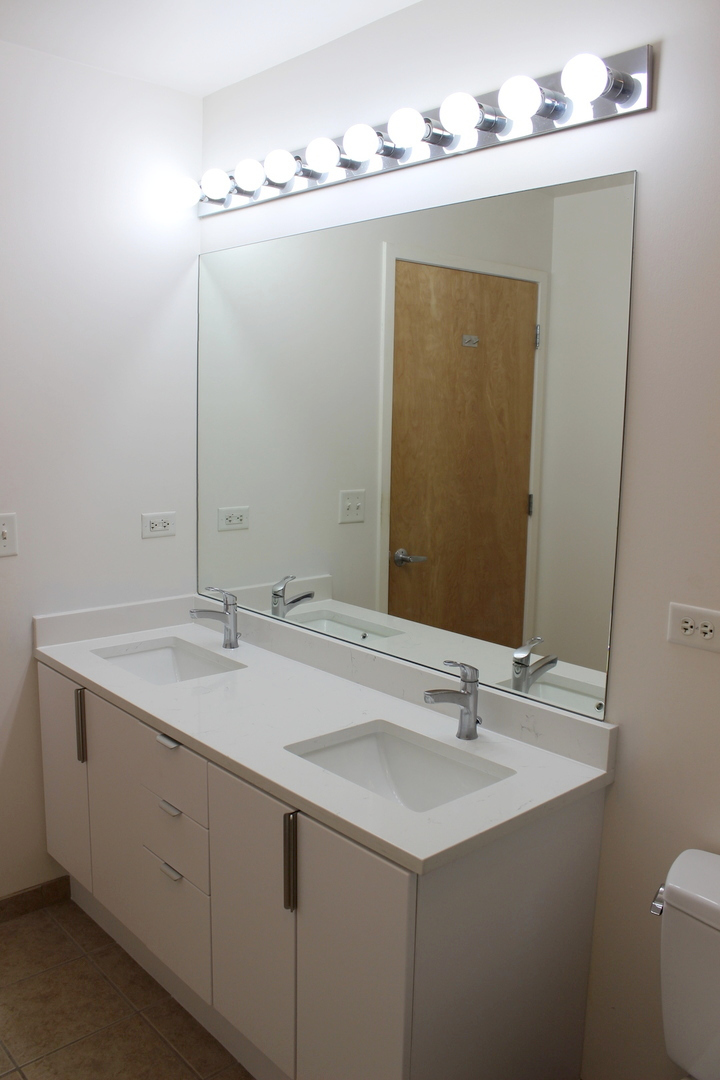 1620 S Michigan Avenue Unit: 801