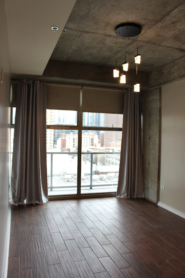 1620 S Michigan Avenue Unit: 801