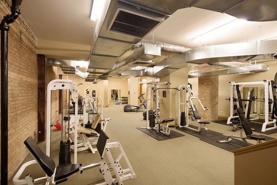 520 W HURON Street Unit: 509