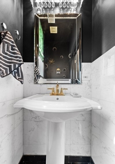 1727 N Clybourn Avenue Unit: 3