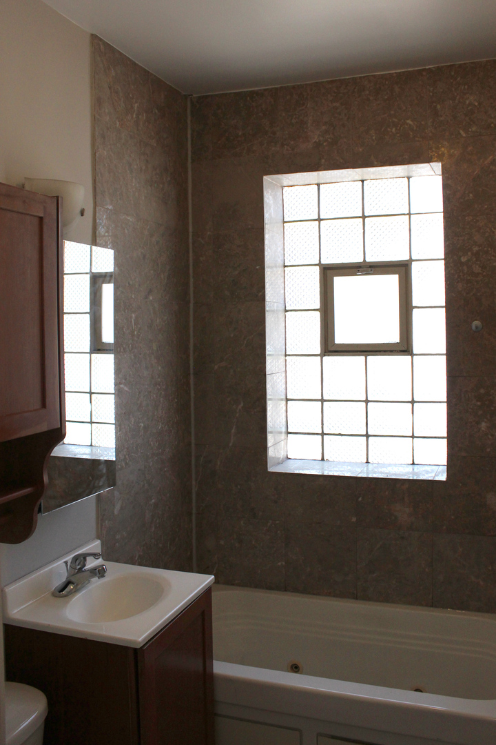 2701 W Belden Avenue Unit: 2