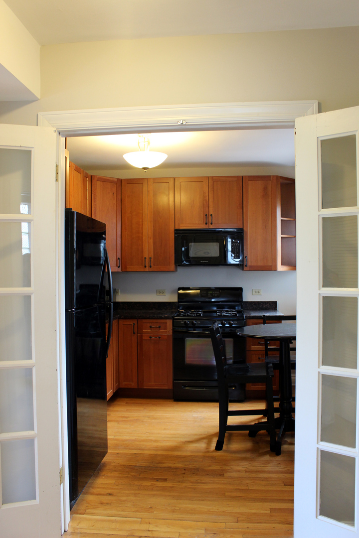 2701 W Belden Avenue Unit: 2