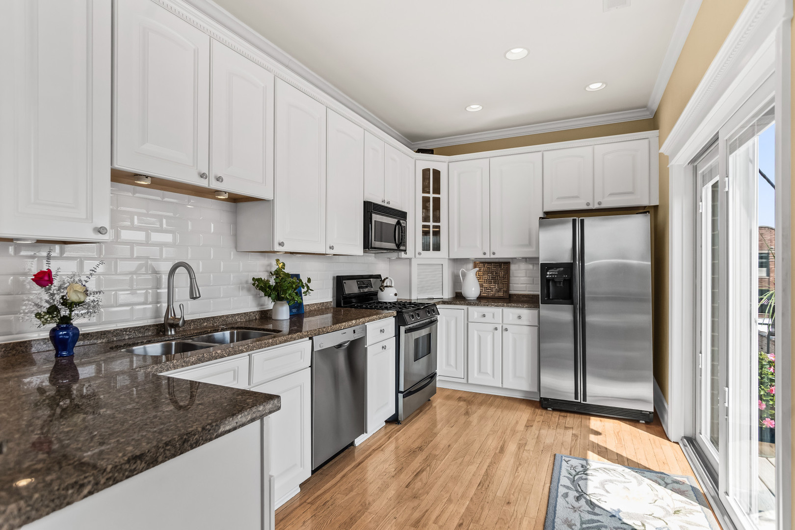 3951 N Hermitage Avenue Unit: C