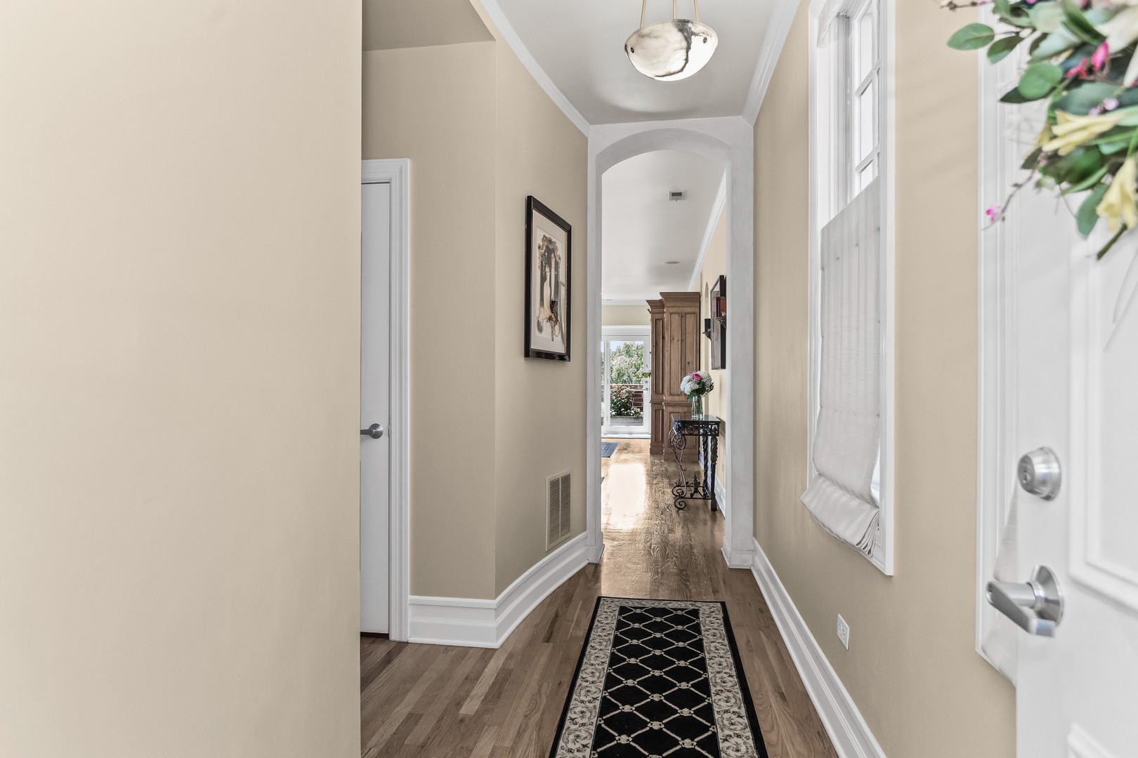 3951 N Hermitage Avenue Unit: C