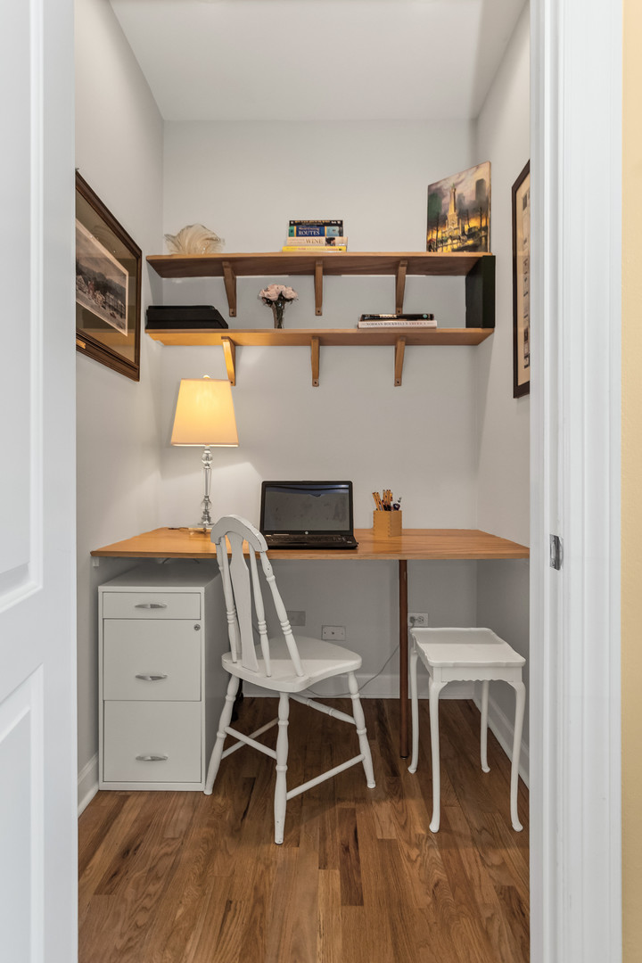 3951 N Hermitage Avenue Unit: C