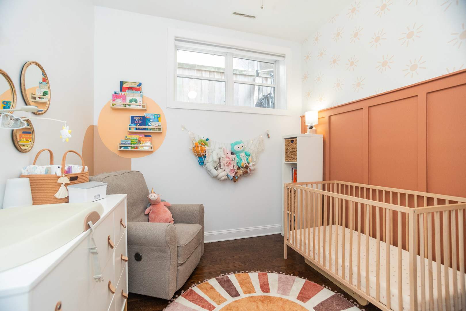 1324 W Pratt Boulevard Unit: 1W