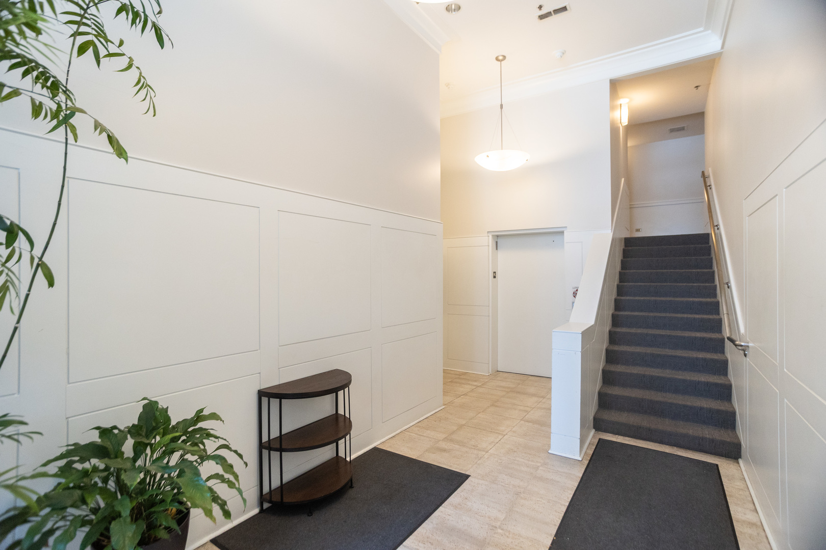 5230 N Kenmore Avenue Unit: 3C