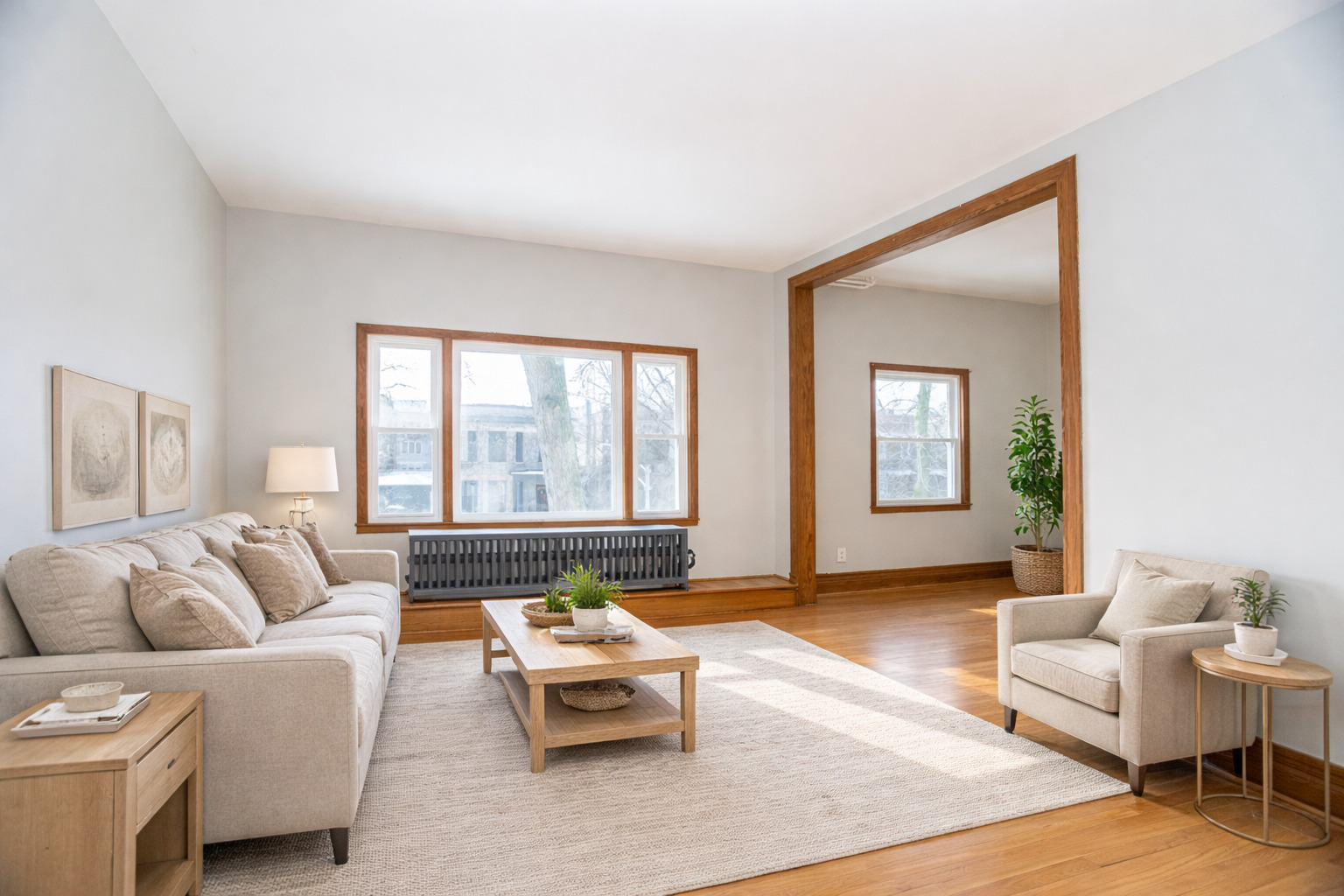 1330 W Norwood Street Unit: 2