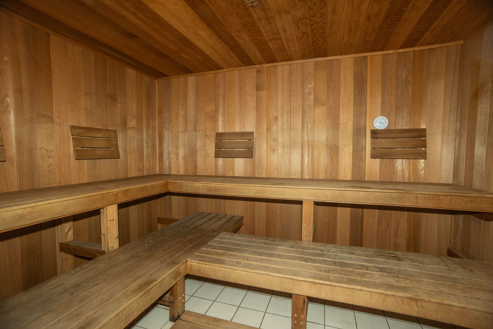 25 E SUPERIOR Street Unit: 705