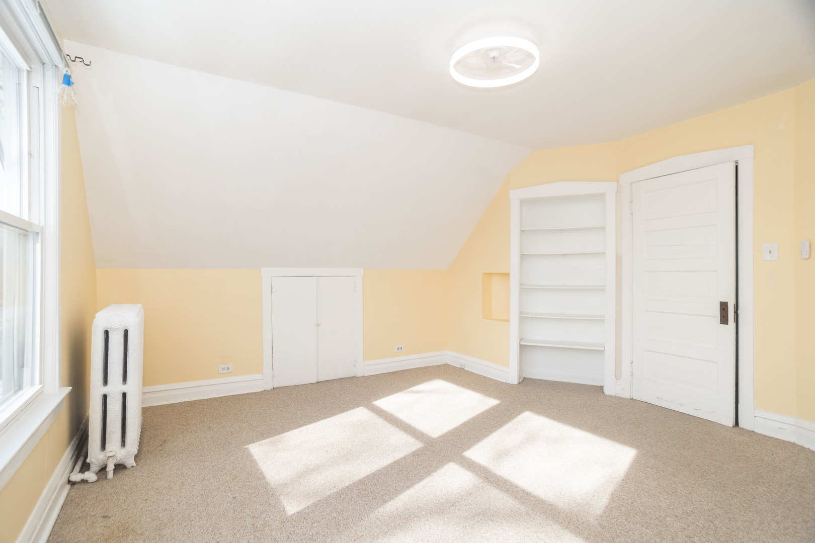 1330 W Norwood Street Unit: 3