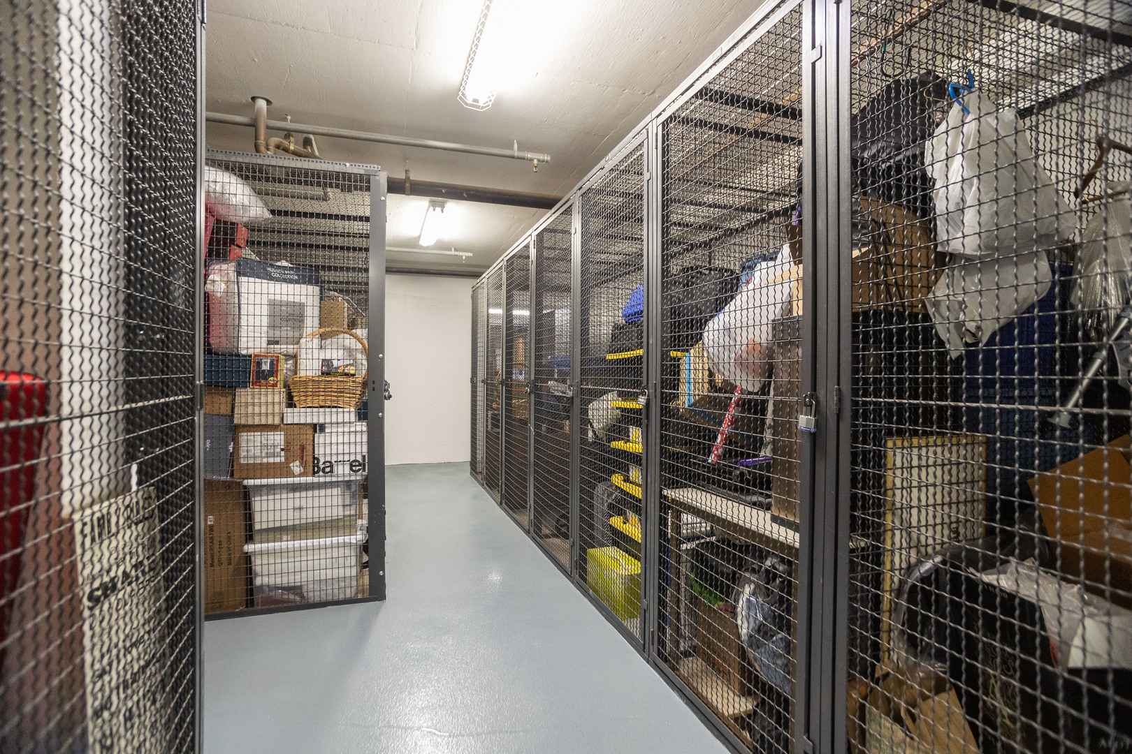 25 E SUPERIOR Street Unit: 705