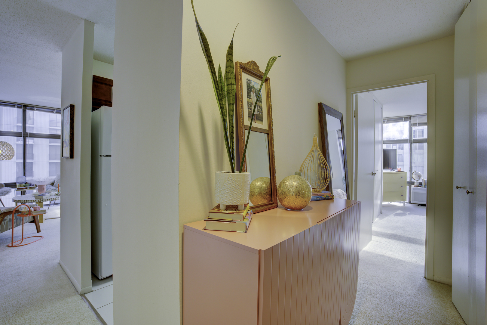 65 E Scott Street Unit: 11N