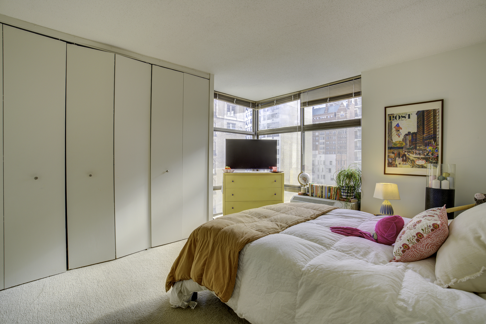 65 E Scott Street Unit: 11N