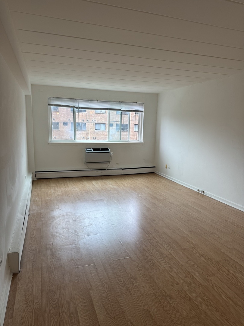 5906 N Sheridan Road Unit: 4F