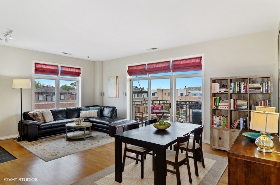 600 W Drummond Place Unit: 413