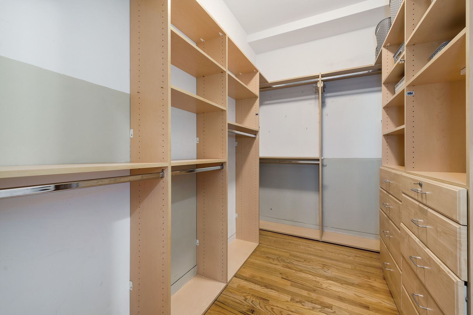 1118 W Fulton Market Street Unit: 403