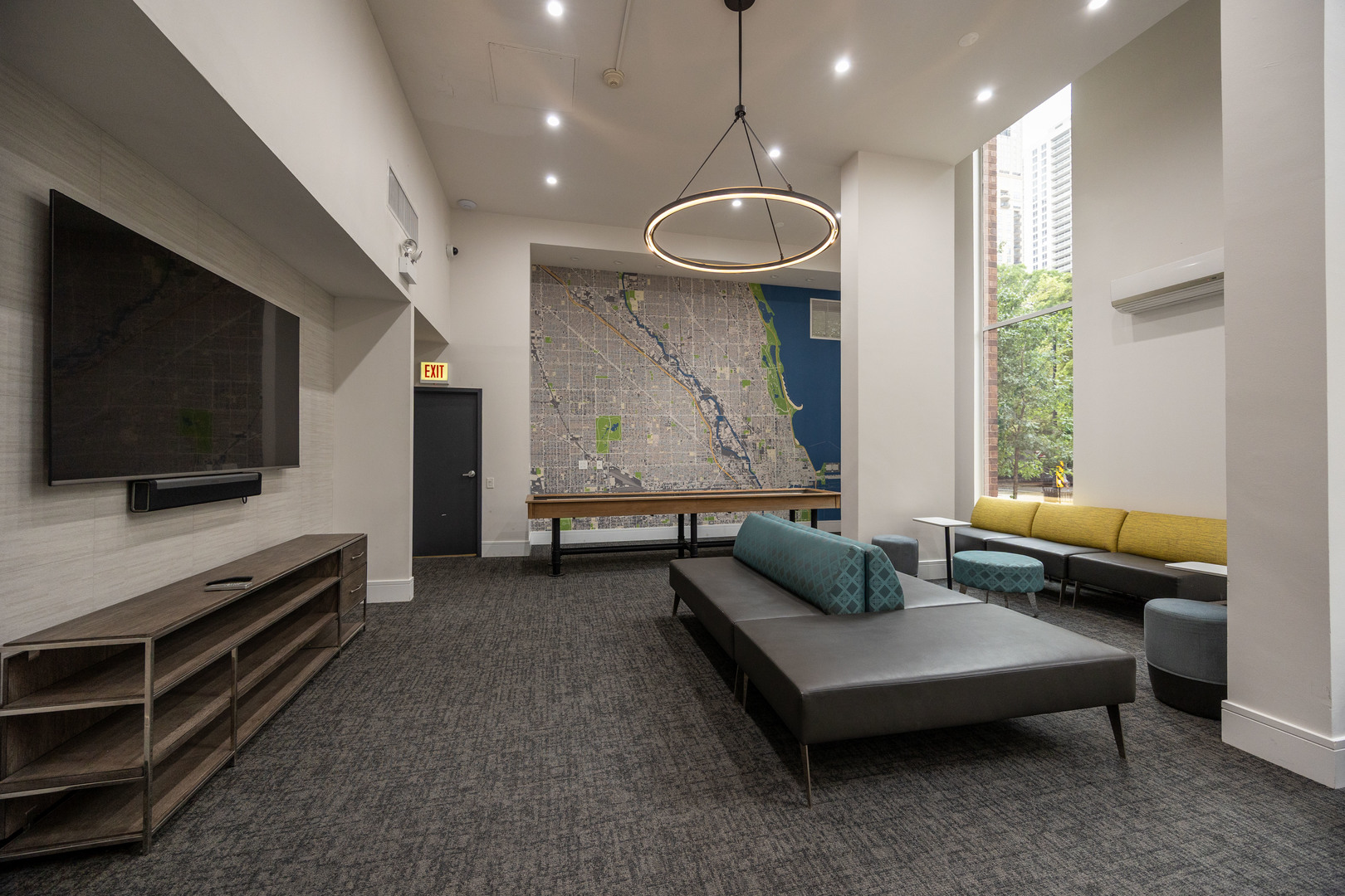55 W Chestnut Street Unit: 2106