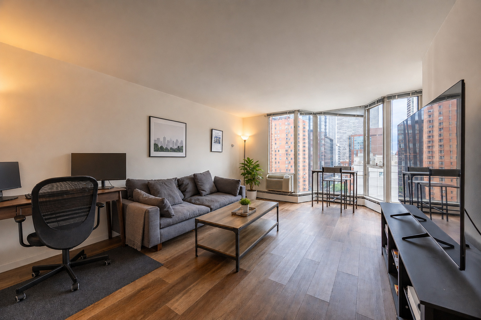 55 W Chestnut Street Unit: 2106